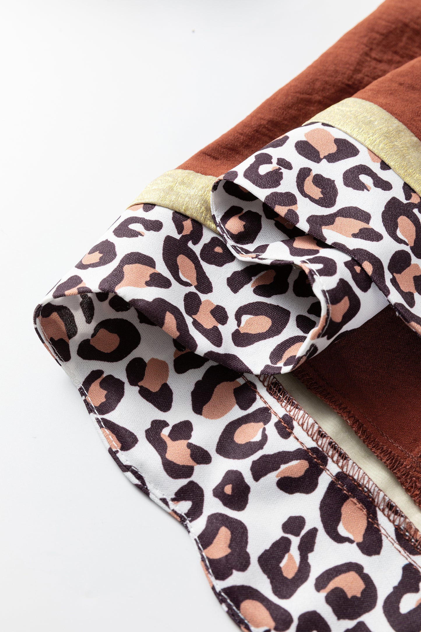 Clay Leopard Detail Loose Bracelet Sleeve Top