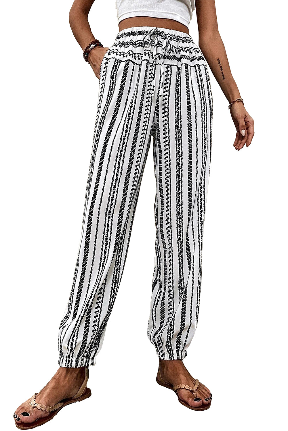 Schwarze gestreifte Freizeithose mit Boho-Streifenmuster