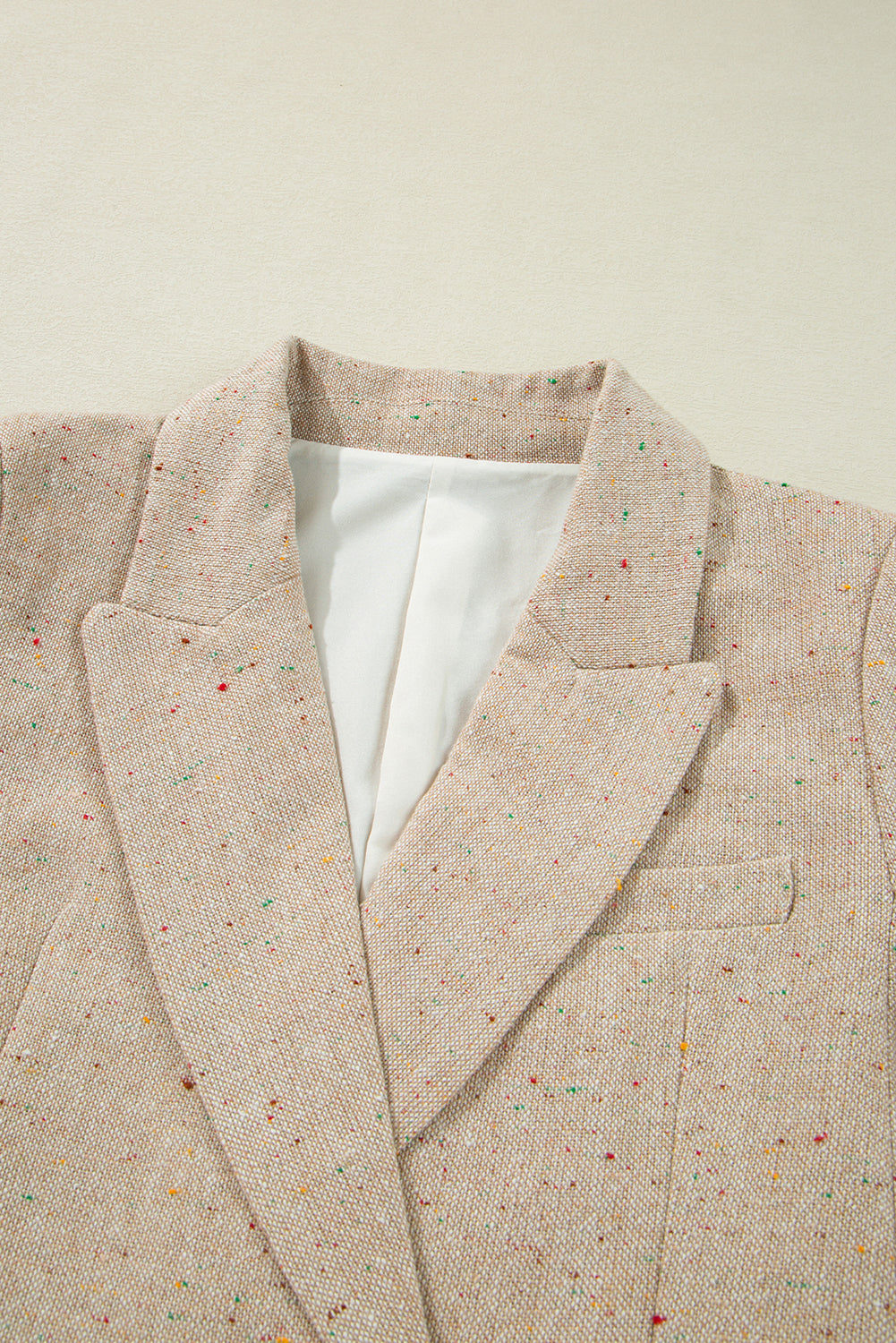 Elegante, einreihige Anzugjacke in Haferflockenfarbe