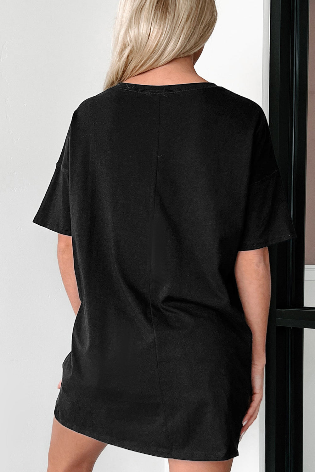Schwarzes, einfarbiges Basic-Tunika-T-Shirt mit Rundhalsausschnitt