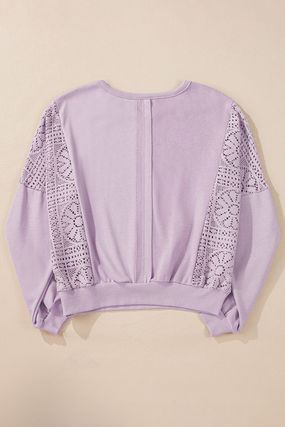 Sweatshirt mit geripptem Saum und sichtbaren Nähten im Orchid Petal-Strick-Häkelmuster