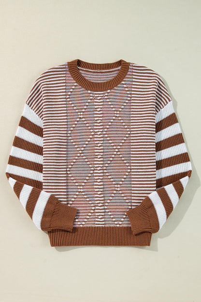 Braun gestreifter Pullover mit geometrisch strukturierter, überschnittener Schulter