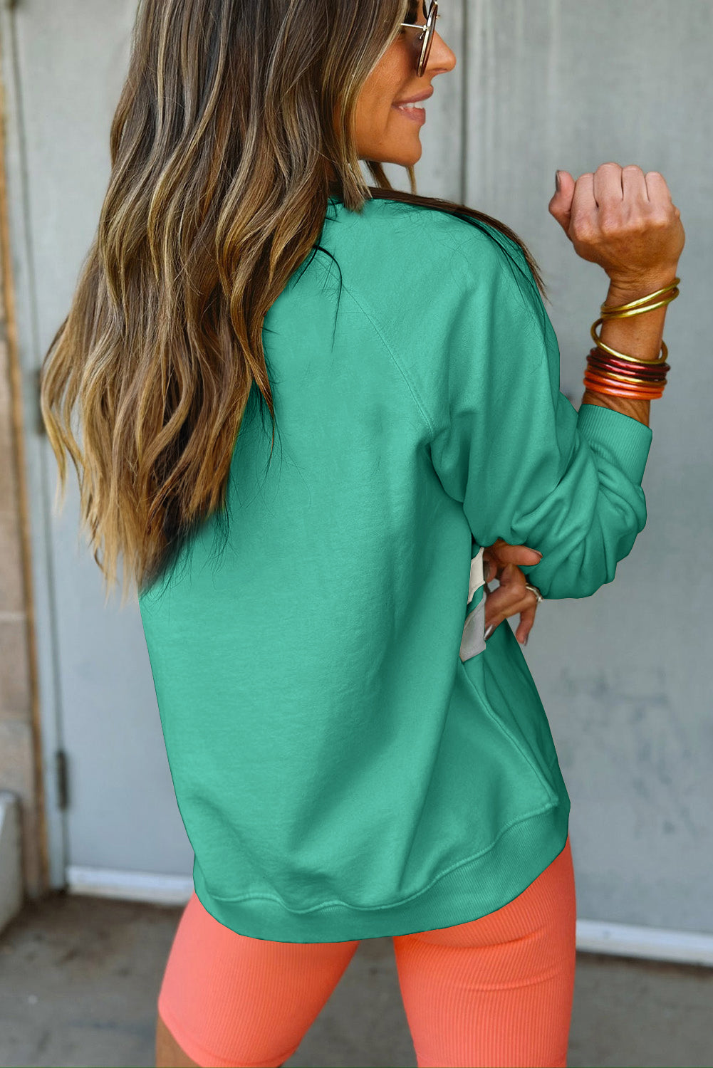 Mintgrünes Regenbogen-Farbblock-Sweatshirt mit Streifen