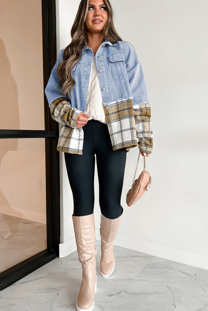 Khakifarbene Oversize-Jeansjacke mit Patchwork-Karomuster und Knöpfen