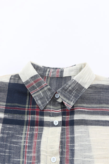 Blaues, kariertes Hemd mit Used-Look und Raw Edge-Muster