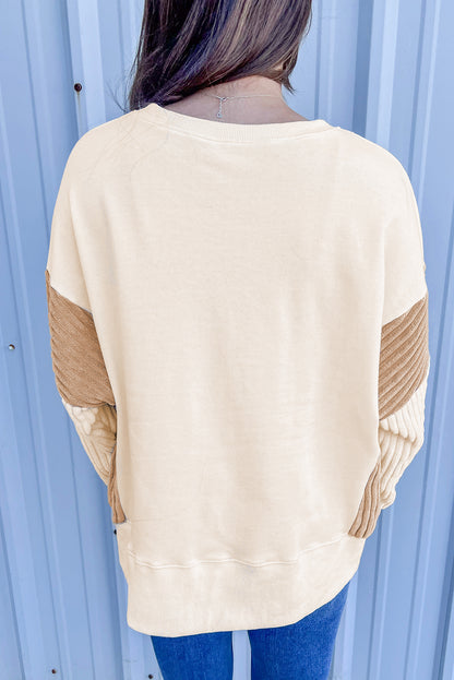 Aprikosenfarbenes Cord-Patchwork-Langarm-Sweatshirt mit überschnittener Schulter