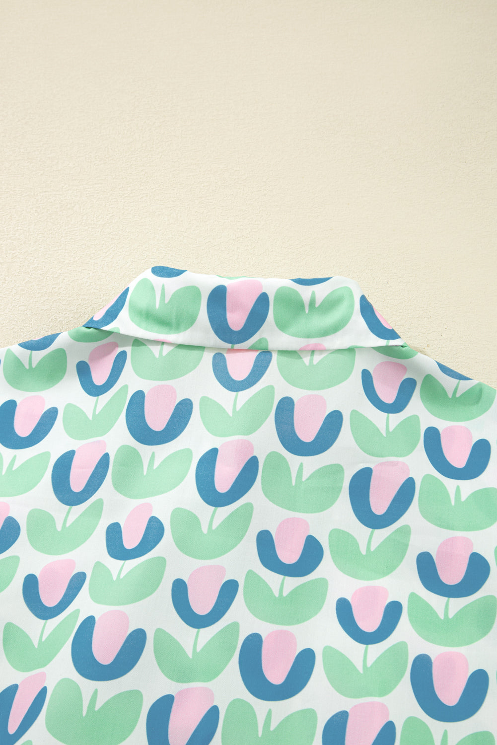 Green Floral Print Notched Neck Scalloped Detail Long Sleeve Mini Dress