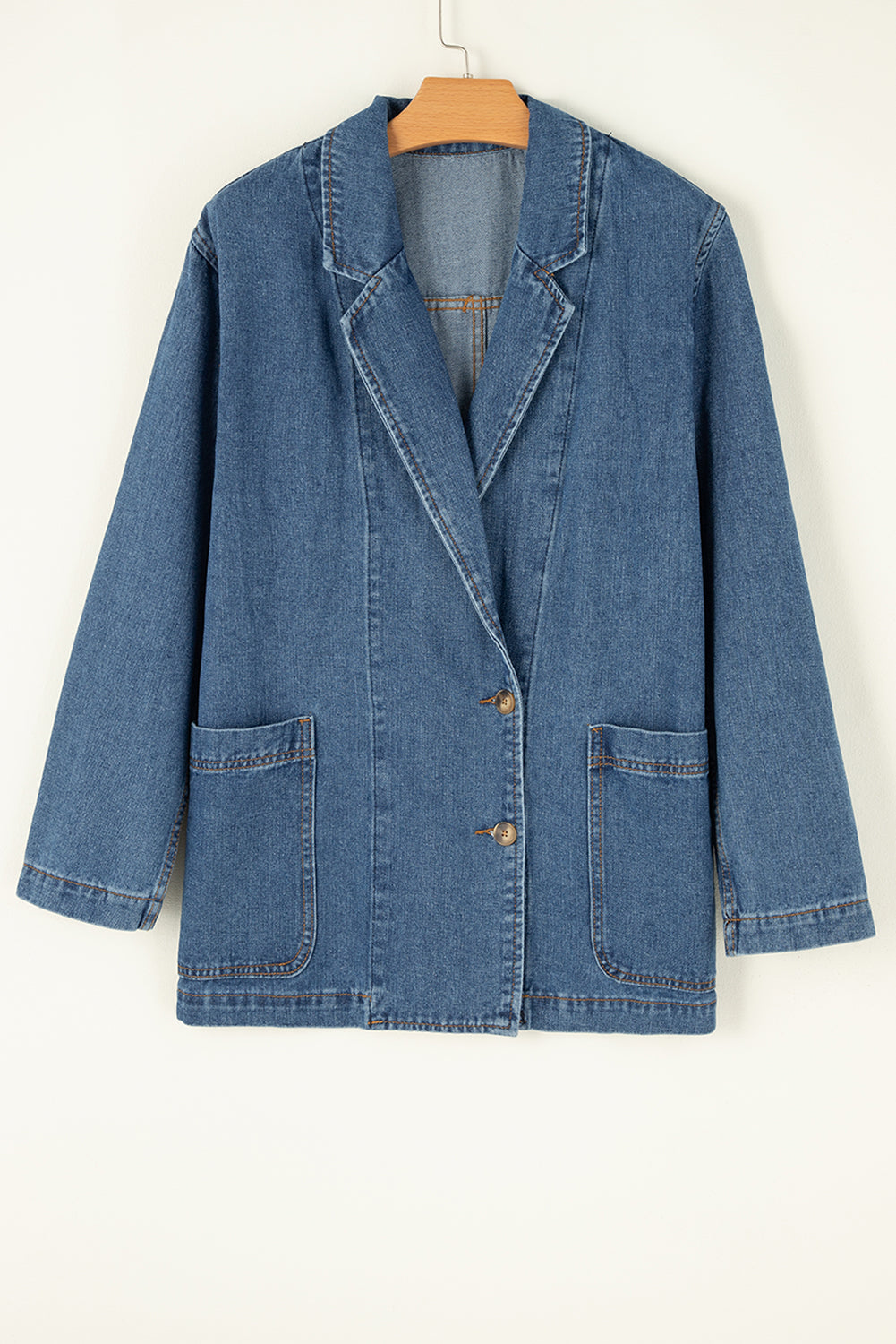 Segelblaue Jeansjacke mit Seitentaschen und Reverskragen