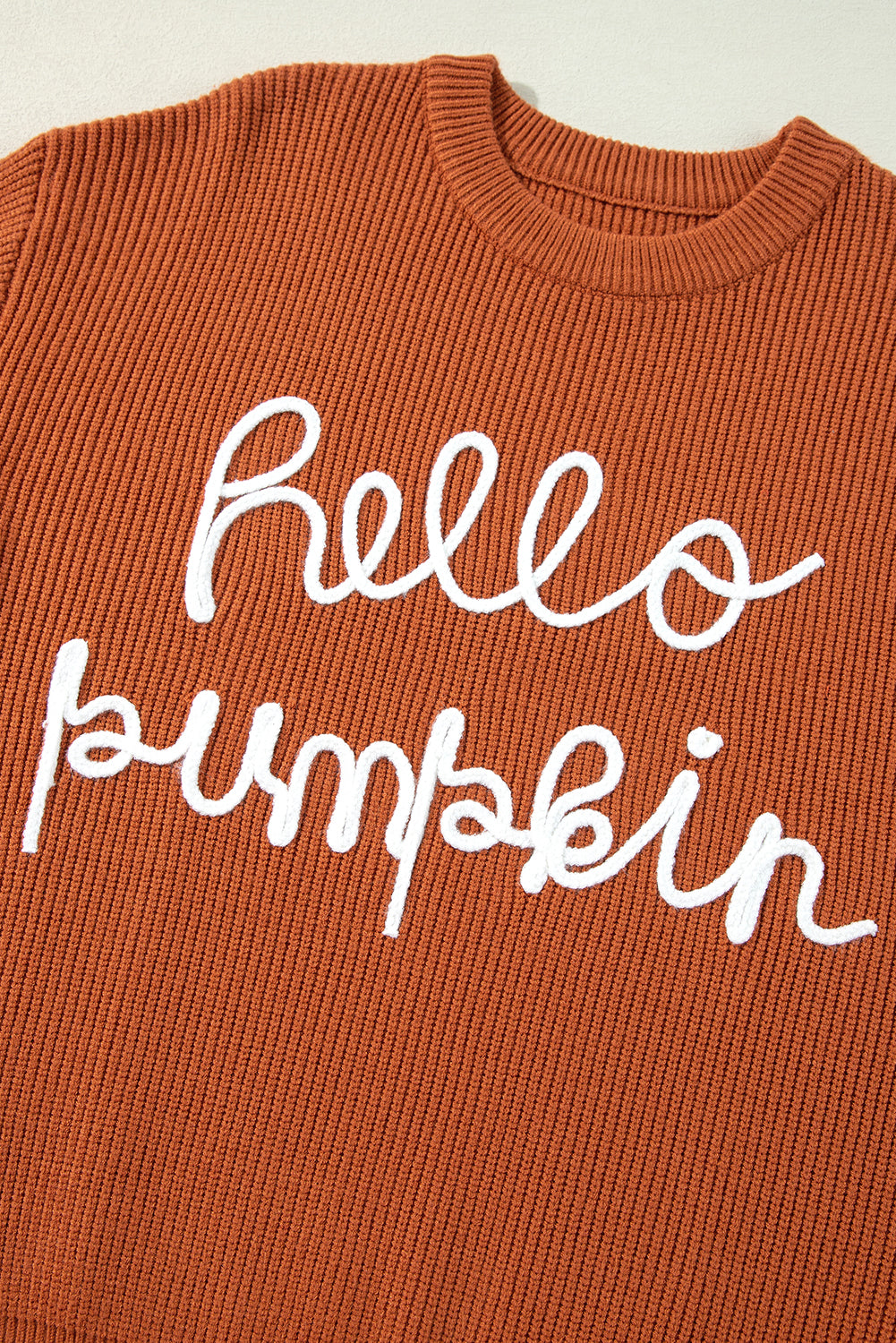 Pullover mit Flamingo- und Kürbis-Grafik
