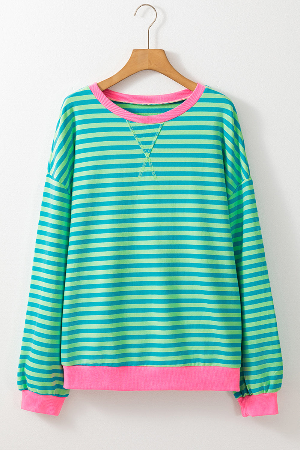 Übergroßes Pullover-Sweatshirt mit himmelblauen Streifen und Kontrastbesatz