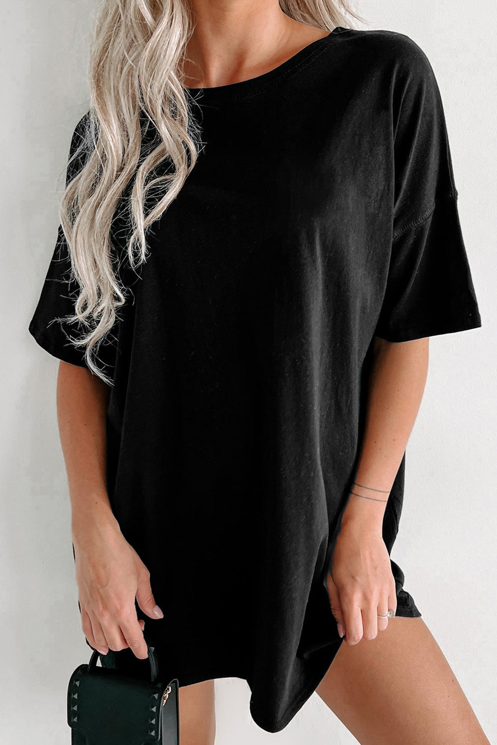 Schwarzes, einfarbiges Basic-Tunika-T-Shirt mit Rundhalsausschnitt