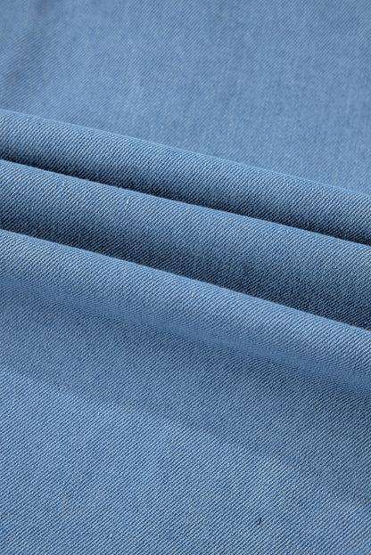 Beau Blue Risen Hemdblusenkleid aus mittelverwaschenem Denim