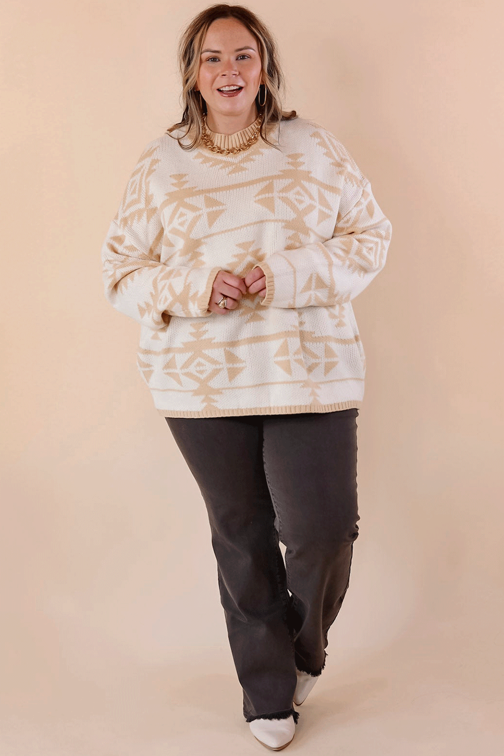 Apricot – Lockerer Pullover mit Western-Azteken-Print in Übergröße