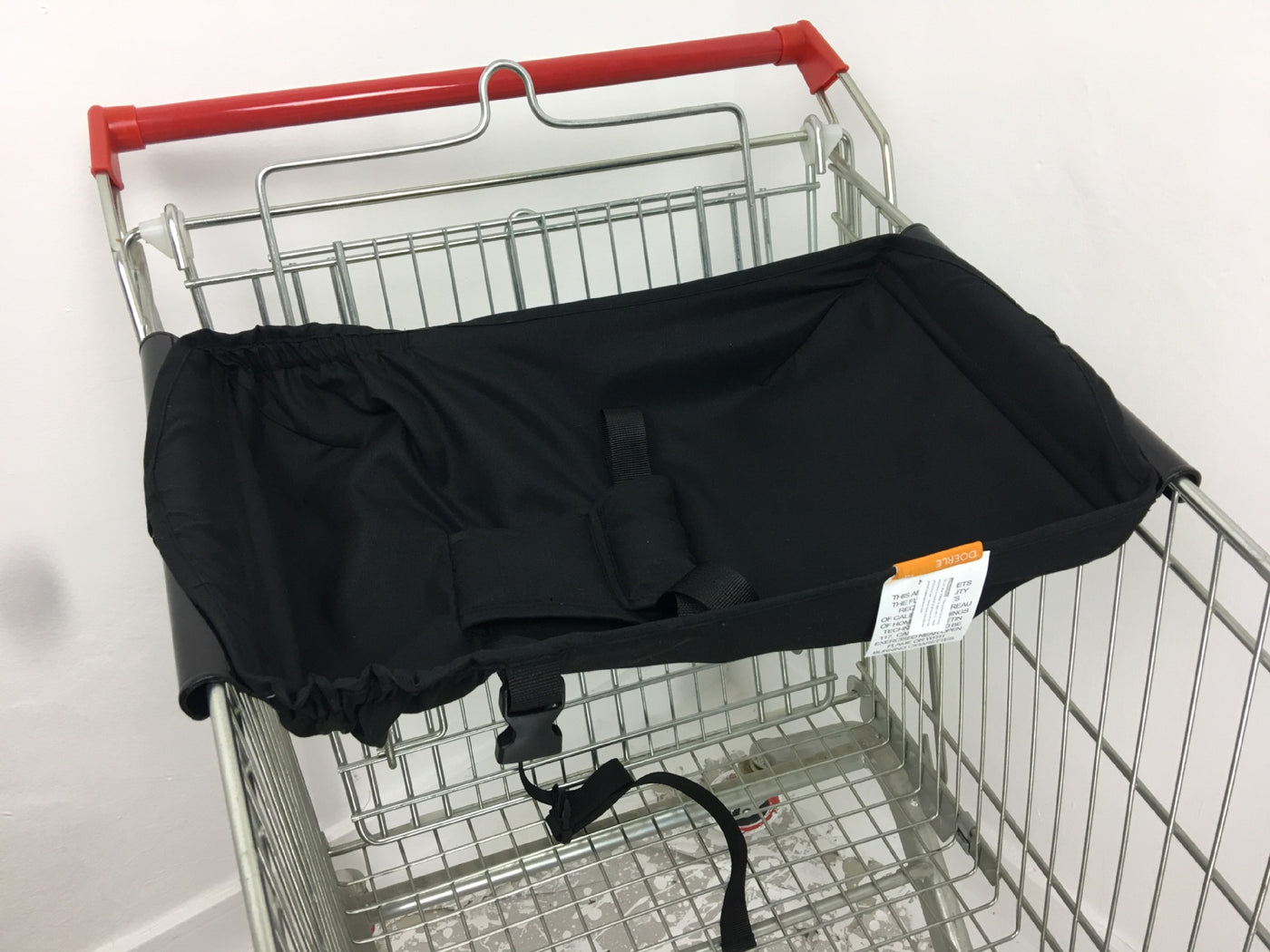 Convenient Shopping Companion: Baby Hammock for Supermarket Carts