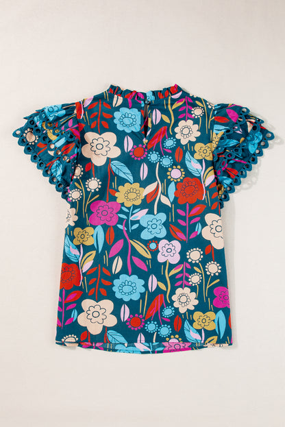 Grüne Sommerbluse mit Rüschenärmeln und Blumenmuster