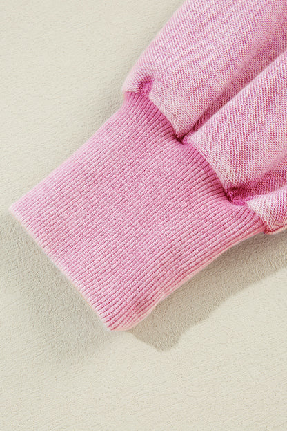 Sweatshirt mit überschnittener Schulter und Mineralwaschung in Erdbeerrosa