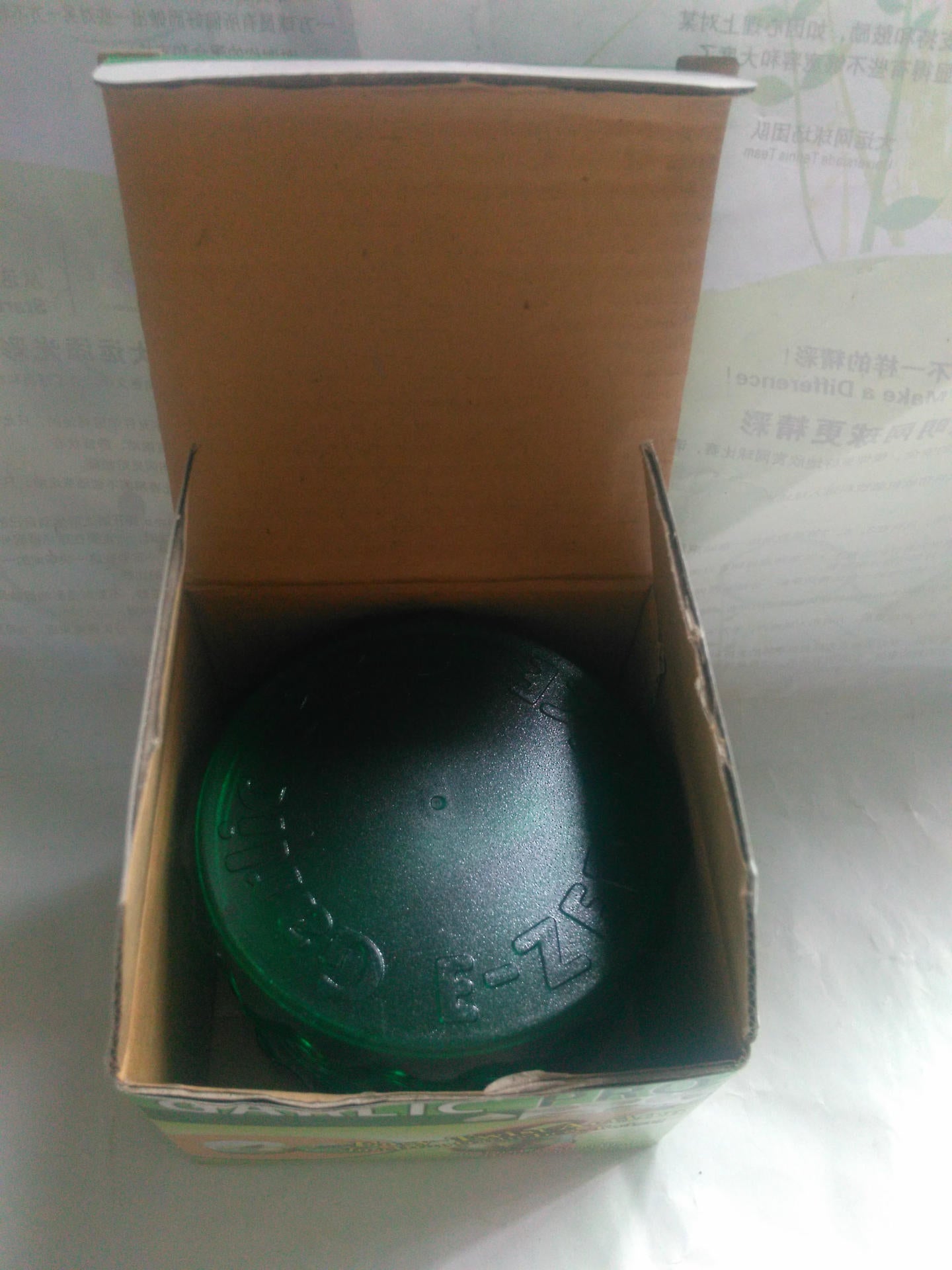 Küchenhelfer Knoblauchschäler