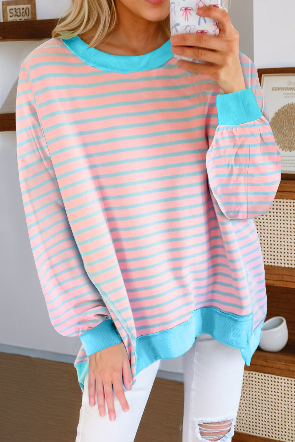 Rosa gestreiftes High-Low-Pullover-Tunika-Sweatshirt mit Kontrastbesatz