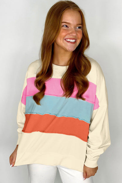 Weißes Sweatshirt mit Rundhalsausschnitt und überschnittener Schulter im Colorblock-Patchwork-Stil