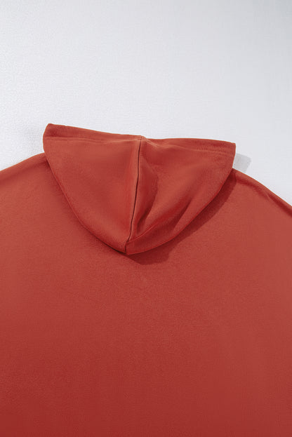 Red Clay – Weite Kapuzenjacke mit überschnittener Schulterpartie und Taschen