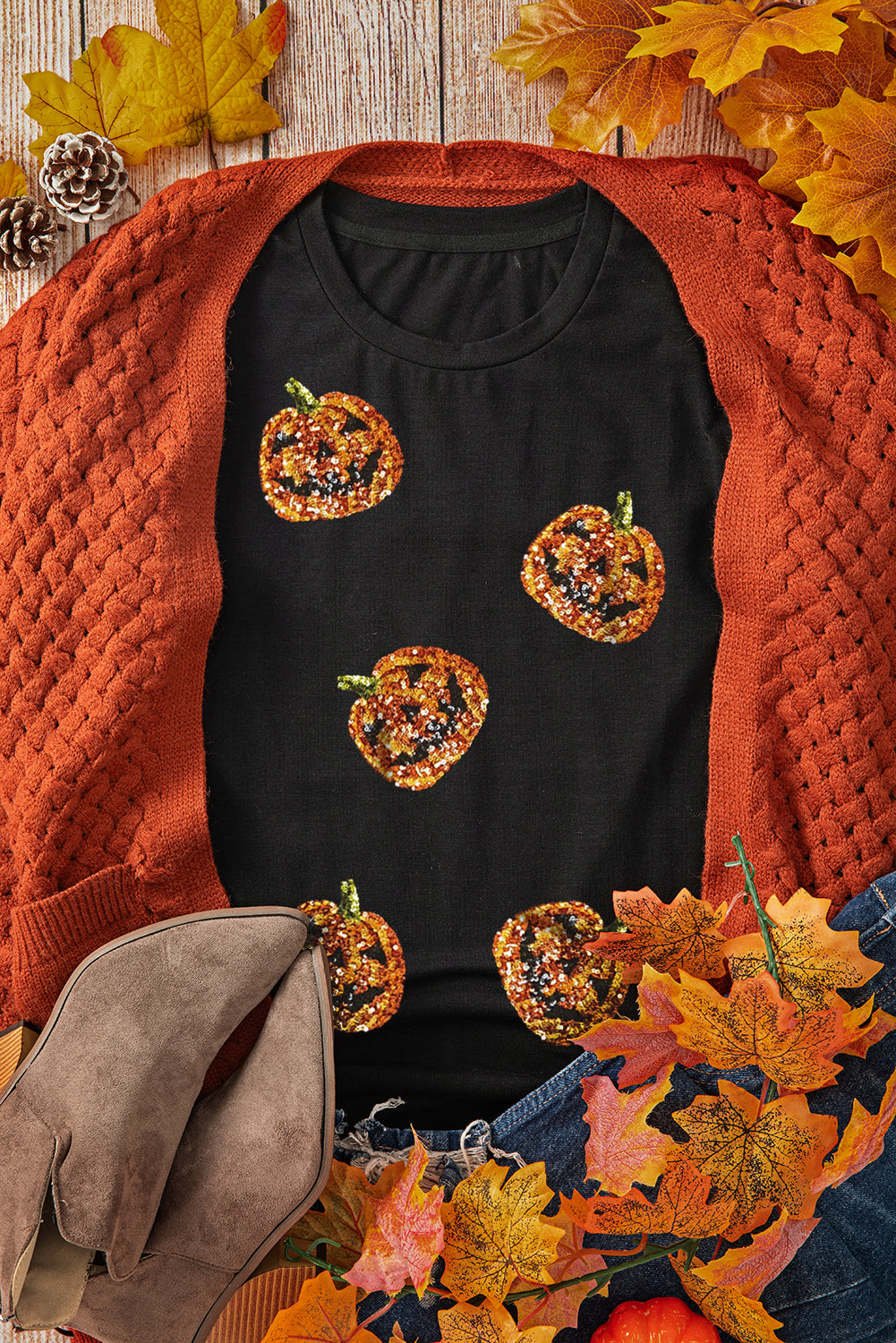 Schwarzes Pailletten-Kürbisgesicht-Halloween-T-Shirt