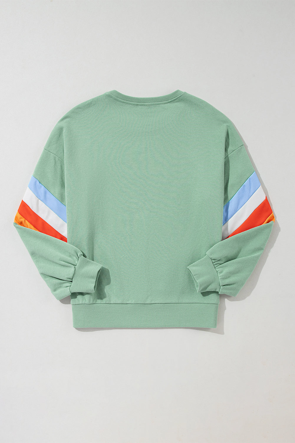 Moonlight Jade – Lockeres Sweatshirt mit Regenbogenstreifen an den Ärmeln und Rundhalsausschnitt