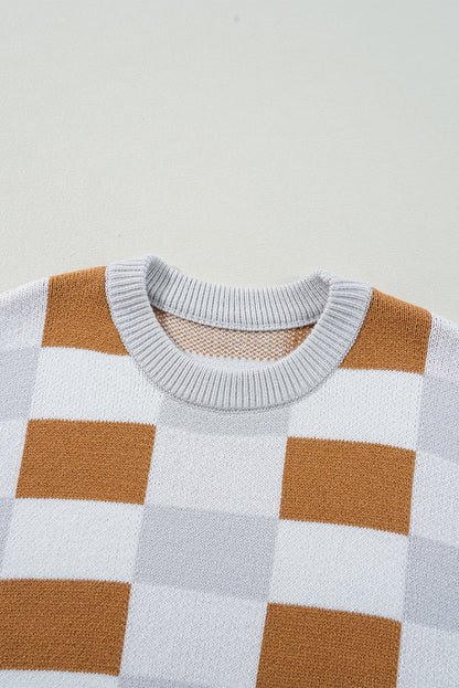 Khakifarbener Pullover mit Karomuster und geripptem Rand, Rundhalsausschnitt und überschnittenen Schultern