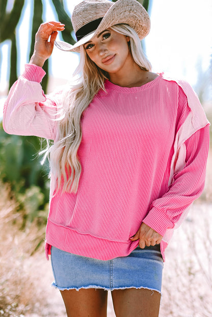 Bonbon – Sweatshirt mit Zopfmuster und sichtbaren Nähten in Colorblock-Optik