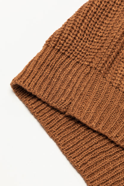 Kamelfarbenes, einfarbiges, kurzärmliges Pulloverkleid mit V-Ausschnitt