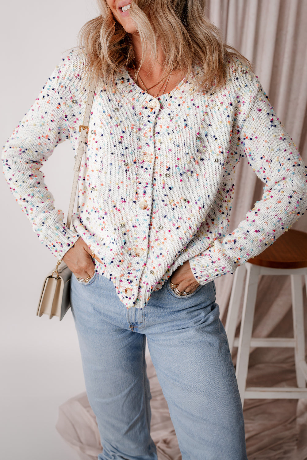Weißer mehrfarbiger Konfetti-Pullover-Cardigan