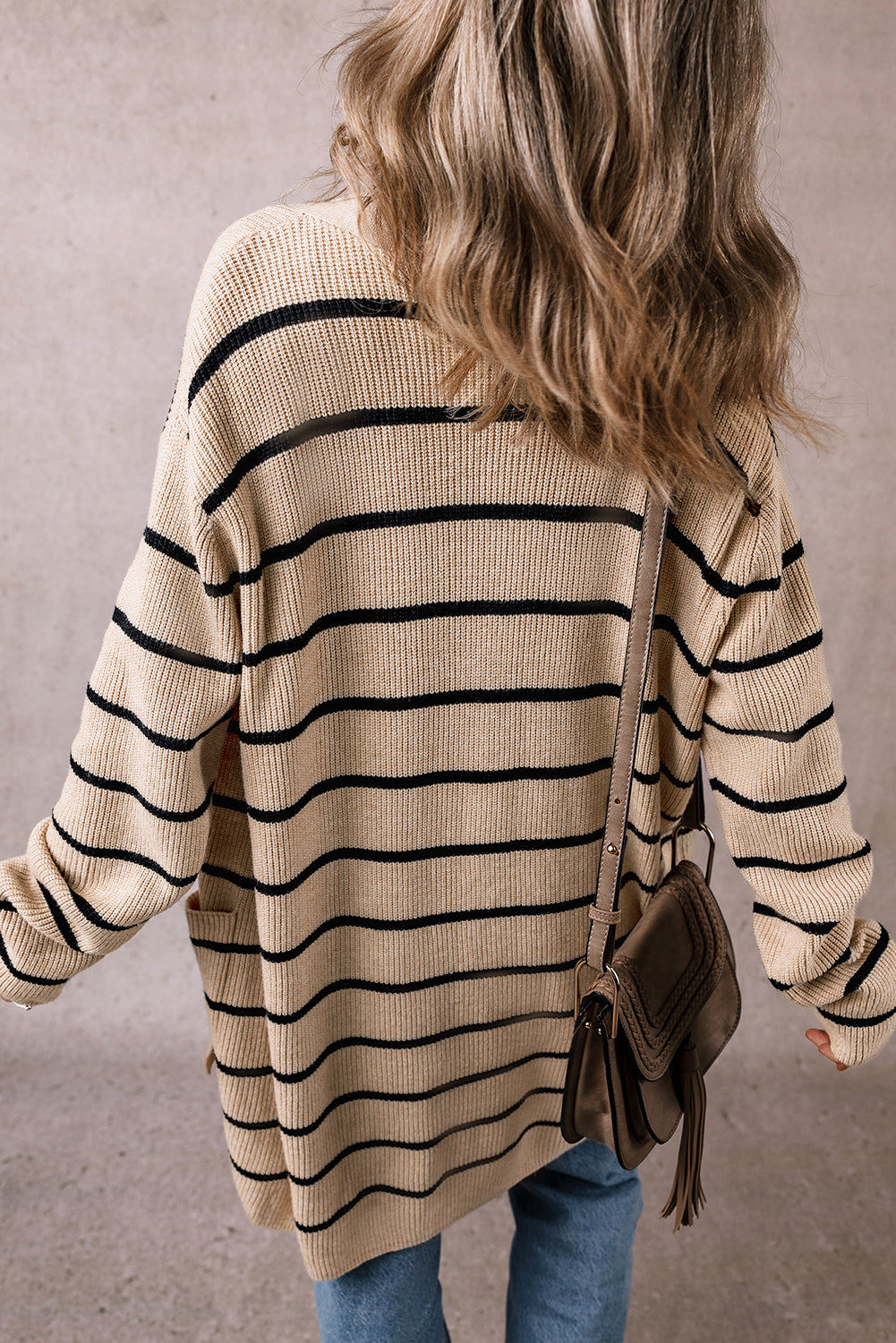 Schwarz gestreifter offener Cardigan mit Schalkragen und Taschen