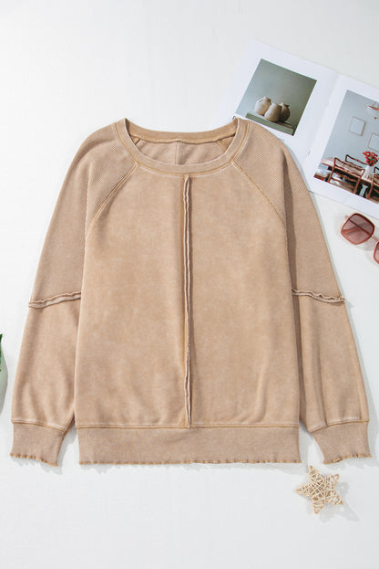 Helles, französisches Beige, einfarbiges Waffelstrick-Patchwork-Sweatshirt mit Raglanärmeln