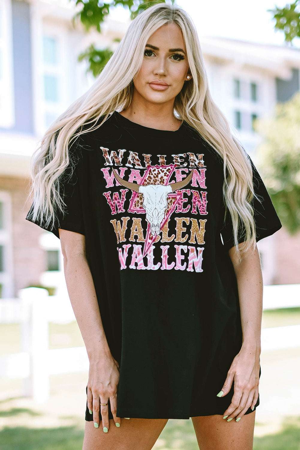 Schwarzes, übergroßes WALLEN-T-Shirt mit Kuhschädel-Grafik