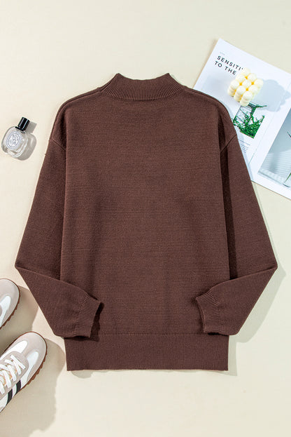 Kaffeefarbener Westernpullover mit Howdy Boot-Grafik und hohem Kragen