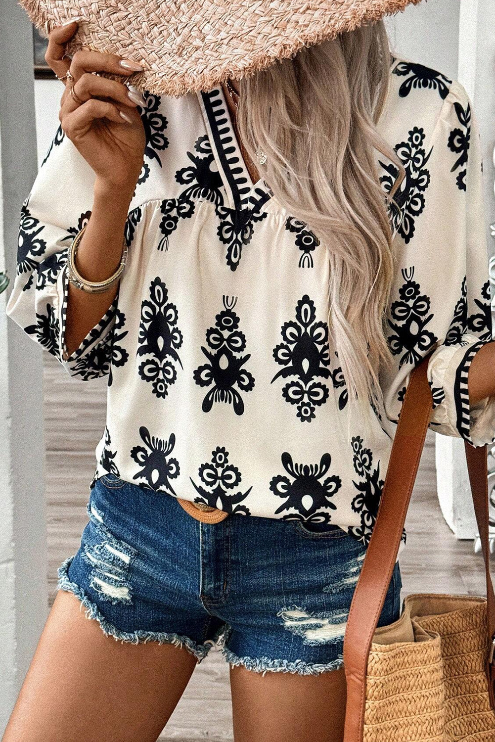 Beige Vintage Bluse mit 3/4-Ärmeln und V-Ausschnitt und geometrischem Muster