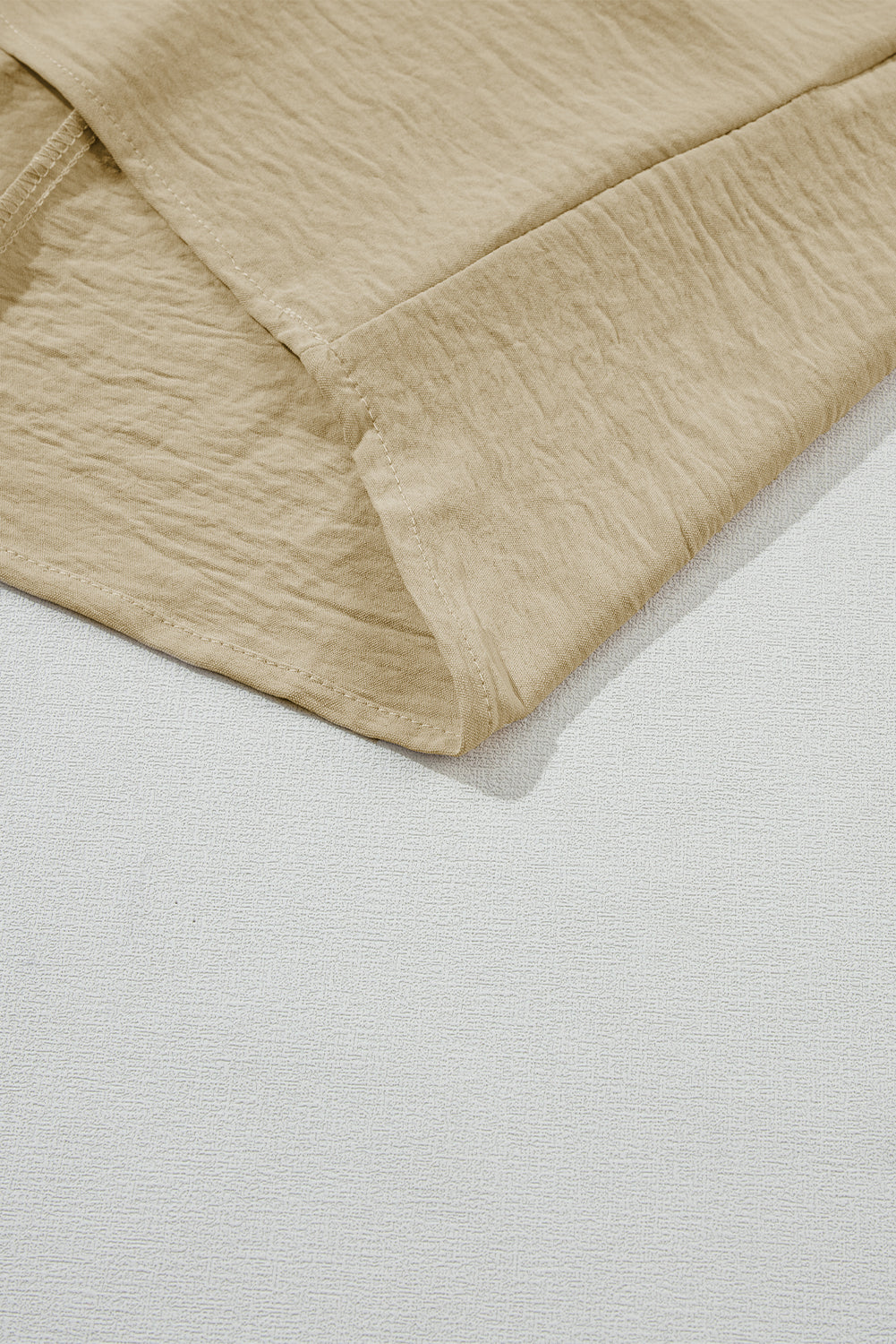 Parchment – Bluse mit V-Ausschnitt und weiten Ärmeln in Knitteroptik