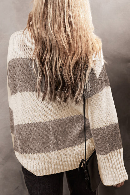 Simply Taupe – Lockerer Pullover mit Farbblockdesign