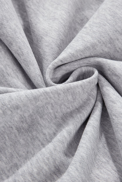 Hellgraues Sweatshirt mit Viertelreißverschluss, Stehkragen und Kängurutasche