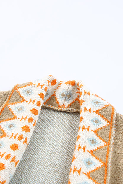 Khakifarbene Strickjacke mit Aztekenmuster und offener Vorderseite