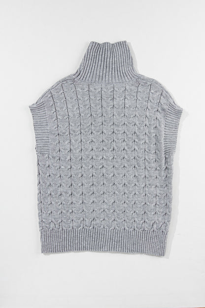 Mittelgrauer Rollkragenpullover mit Fledermausärmeln und Zopfmuster