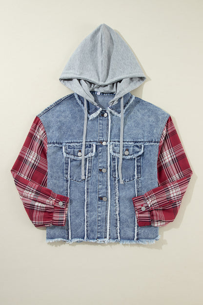 Beau Blue – Patchwork-Jeansjacke mit Kapuze und offenem Saum im Karomuster