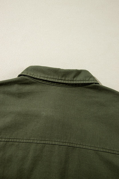 Moosgrüne Jacke mit Druckknopf-Reißverschluss und engem Taillenkragen