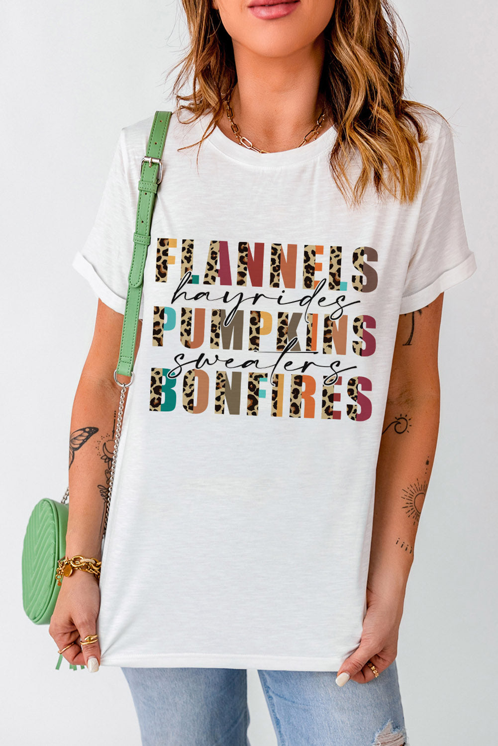 Weiße Flanells Heuwagenfahrten Kürbisse Pullover Lagerfeuer T-Shirt