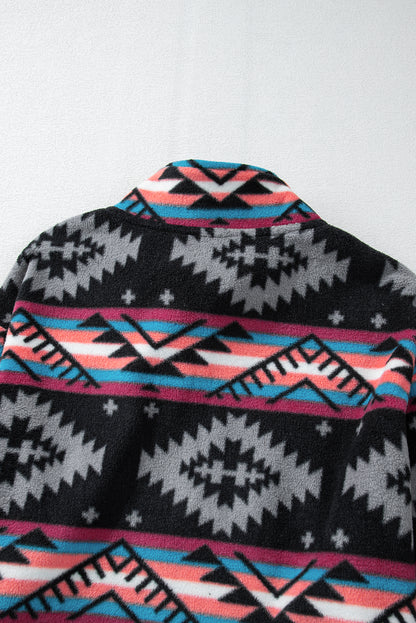 Schwarze Jacke mit Reißverschlusskragen und Aztekenmuster