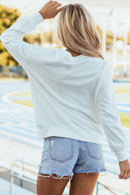 Weißes Lametta-Sweatshirt mit Game Day-Grafik und überschnittener Schulter
