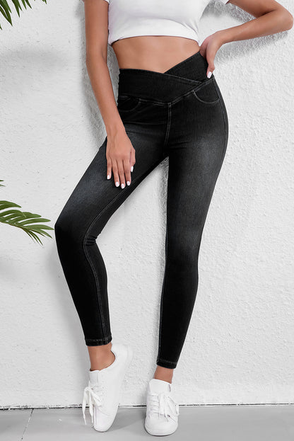 Schwarze, dehnbare Jeggings mit gewölbter Taille und schmaler Passform