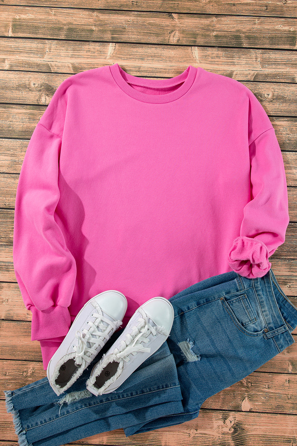 Bonbon – Einfarbiges Sweatshirt mit Fleecefutter und überschnittener Schulterpartie und hohem Bund