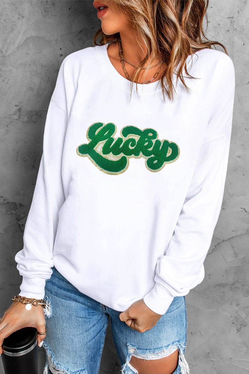 Weißes Chenille-Sweatshirt mit glänzendem Besatz und Glücksmuster