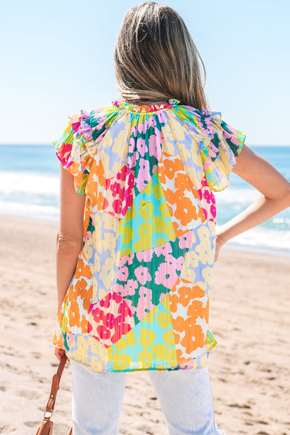 Mehrfarbige Bluse mit Leopardenmuster, Flatterärmeln und V-Ausschnitt in Knitteroptik