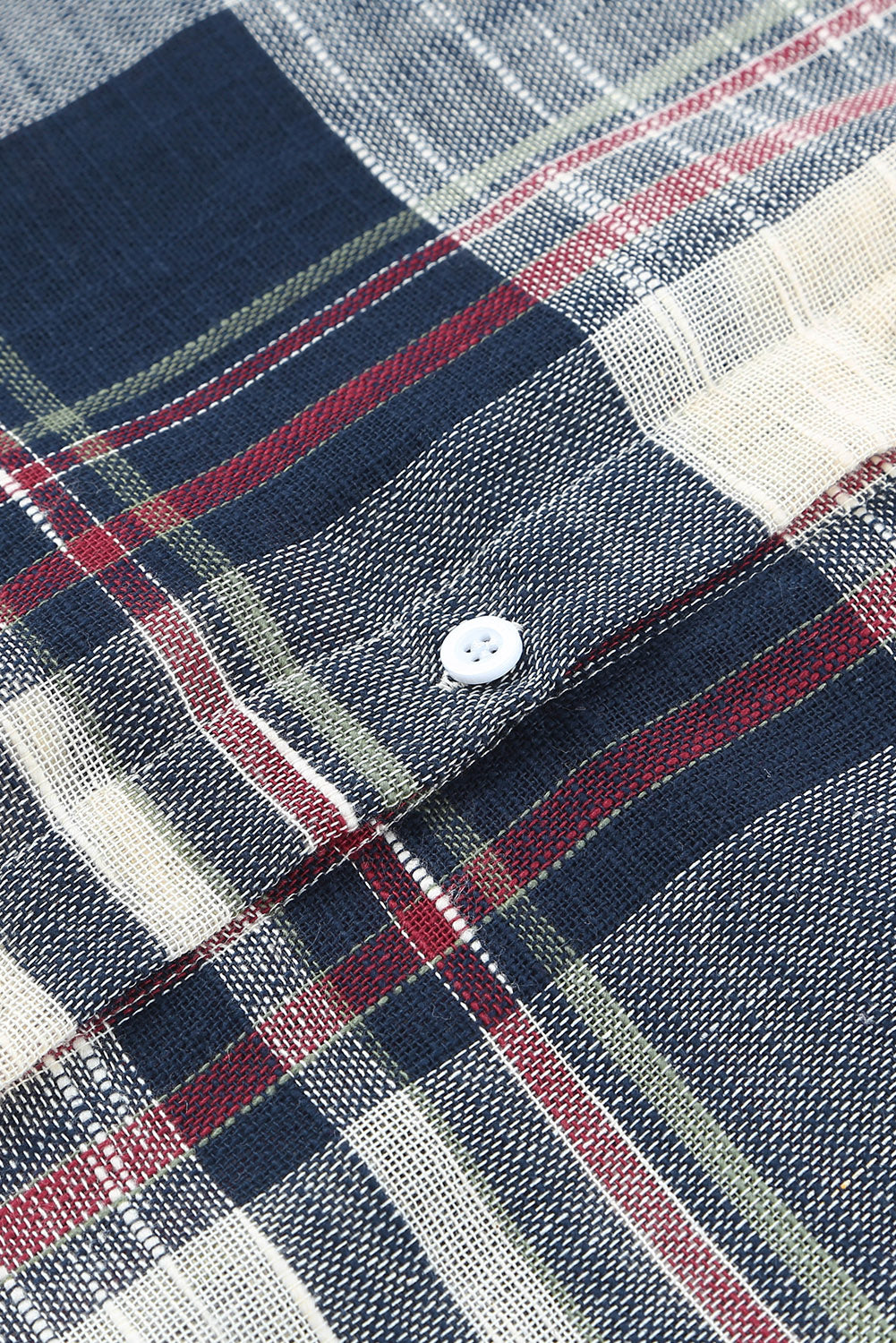 Blaues, kariertes Hemd mit Used-Look und Raw Edge-Muster